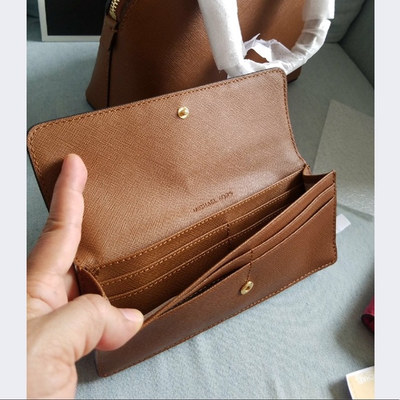 New set $450 wallet+bag Authentic Michael Kors - Picture 8 of 11